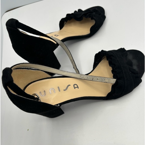 Good Used Unisa Black Formal Dress Heels Size 8 - Picture 6 of 6